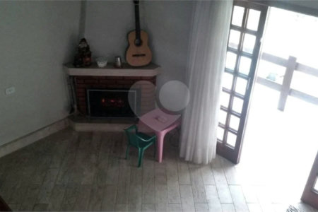 Sobrado à venda com 6 quartos, sendo 4 suítes, em Tucuruvi, São Paulo, SP