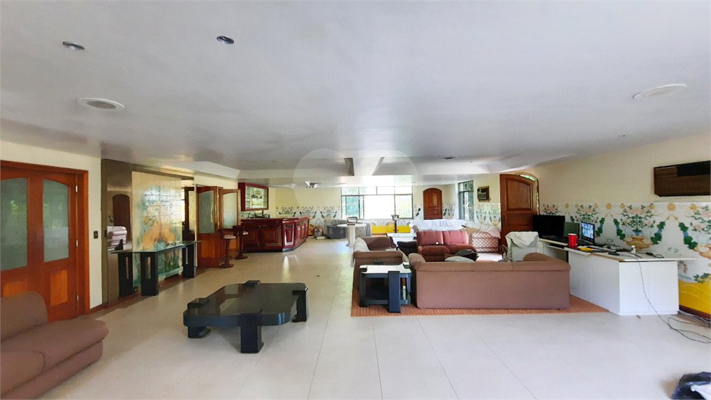 Casa à venda com 11 quartos, sendo 6 suítes, em Taquara, Rio de Janeiro, RJ