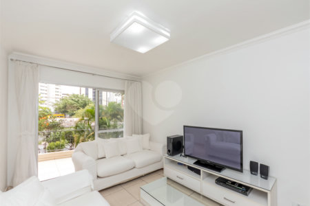 Apartamento à venda com 3 quartos, sendo 1 suíte,  em Vila Clementino, São Paulo, SP