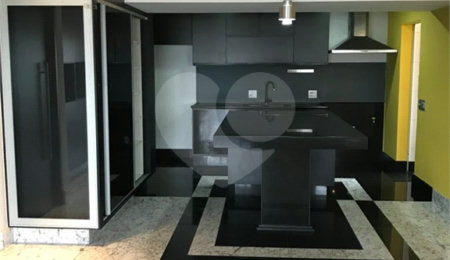 Apartamento à venda com 2 quartos, sendo 1 suíte,  em Vila Andrade, São Paulo, SP