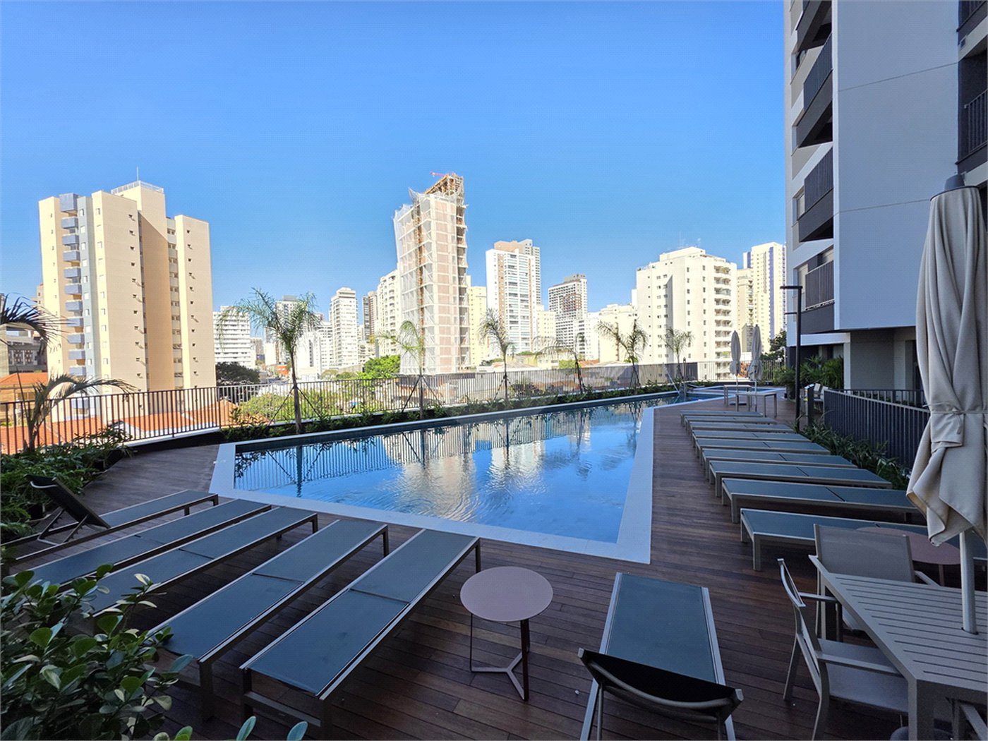Apartamento à venda com 1 suíte em Vila Pompéia, São Paulo, SP