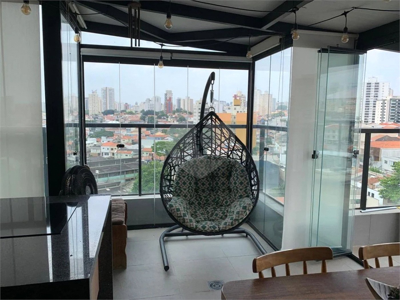 Cobertura à venda com 3 quartos, sendo 2 suítes,  em Mirandópolis, São Paulo, SP