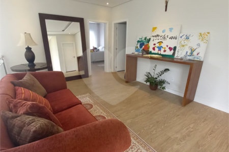 Casa à venda com 3 suítes no condomínio Alpes de Vinhedo, Vinhedo - SP