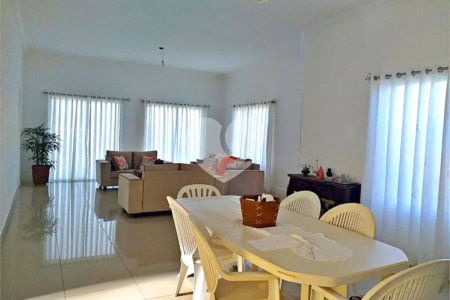 Chácara à venda com 4 suítes em Vista Alegre, Vinhedo, SP