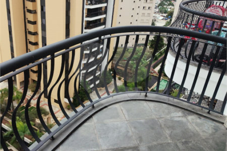 Apartamento à venda com 3 quartos, sendo 1 suíte, em Indianópolis, São Paulo, SP