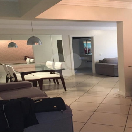 Apartamento à venda com 2 quartos em Indianópolis, São Paulo, SP