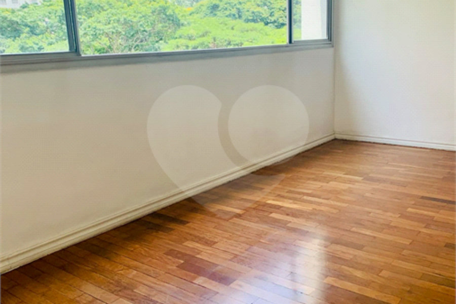 Apartamento à venda com 3 quartos, sendo 1 suíte, em Santana, São Paulo, SP