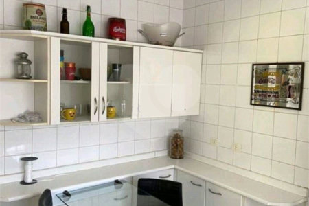 Sobrado à venda com 3 quartos, sendo 1 suíte, em Jardim Maristela, Atibaia, SP