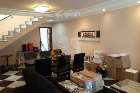 Sobrado à venda com 3 quartos, sendo 1 suíte, em Vila Maria Alta, São Paulo, SP