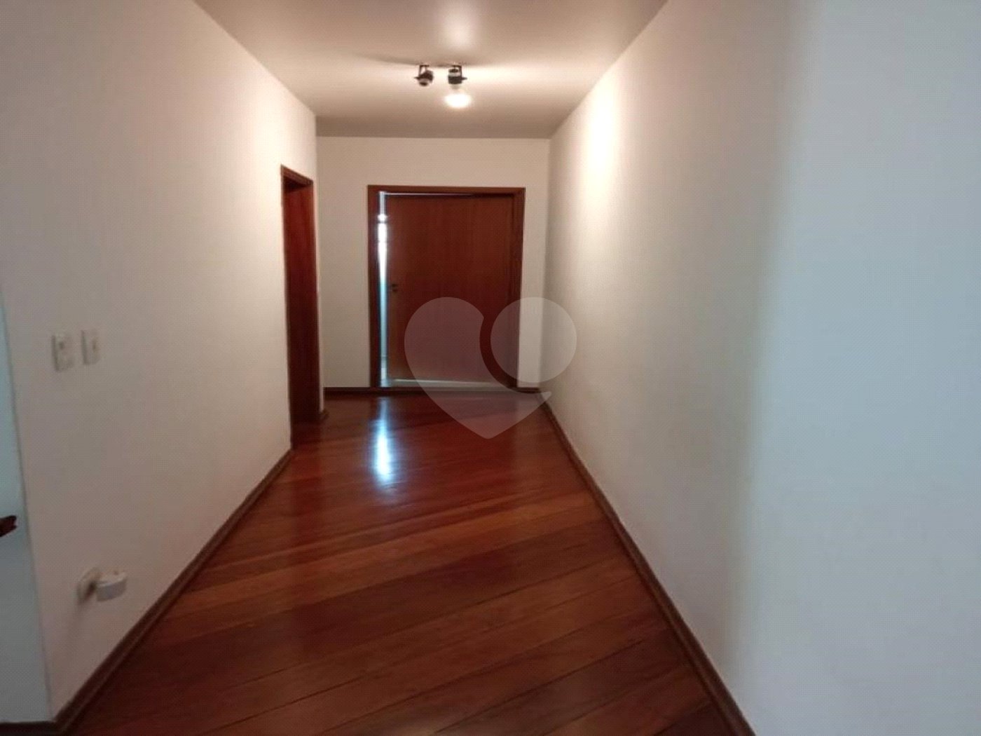 Excelente sobrado à venda, no melhor do Jardim Campo Grande!