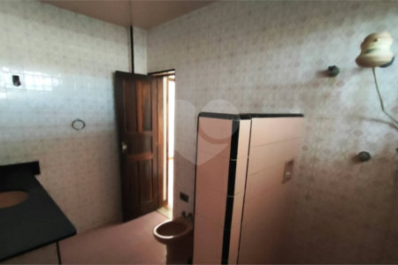 Casa à venda com 3 quartos, sendo 1 suíte, em Santa Cruz, Rio de Janeiro, RJ