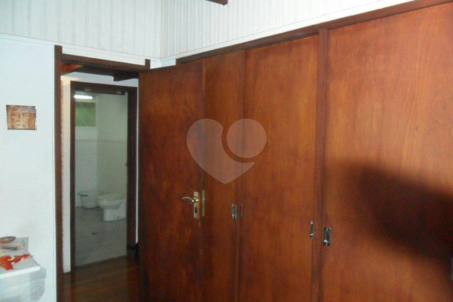 Sobrado à venda com 3 quartos, sendo 1 suíte, em Vila Albertina, São Paulo, SP