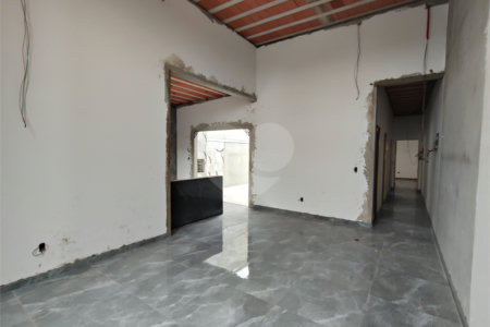 Casa à venda com 3 quartos, sendo 1 suíte, em Parque Itapê, Itapetininga, SP