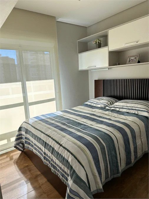 Apartamento à venda com 3 suítes em Vila Suzana, São Paulo, SP
