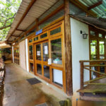 Casa à venda com 4 quartos, sendo 2 suítes,  no condomínio Granja Vianna II, Cotia - SP