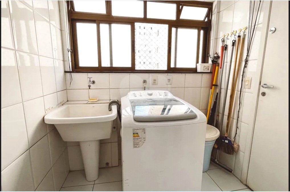 Apartamento à venda com 3 suítes em Santa Teresinha, São Paulo, SP