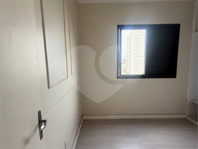 Apartamento à venda ou para alugar com 3 quartos, sendo 1 suíte,  em Santa Teresinha, São Paulo, SP