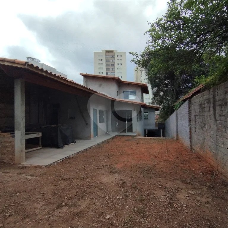 Sobrado à venda com 3 suítes em Tremembé, São Paulo, SP
