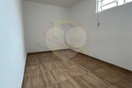 Casa à venda com 2 quartos no Centro, Mogi das Cruzes, SP
