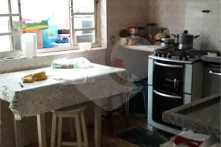 Sobrado à venda com 5 quartos, sendo 1 suíte, em Chácara Santo Antônio, São Paulo, SP