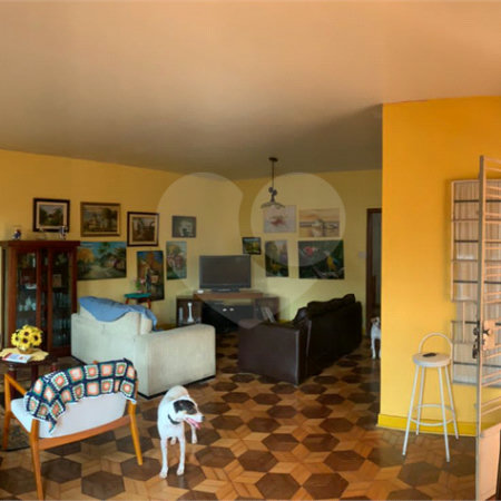 Casa Térrea à venda com 4 quartos, sendo 2 suítes,  no Centro, Mogi das Cruzes, SP