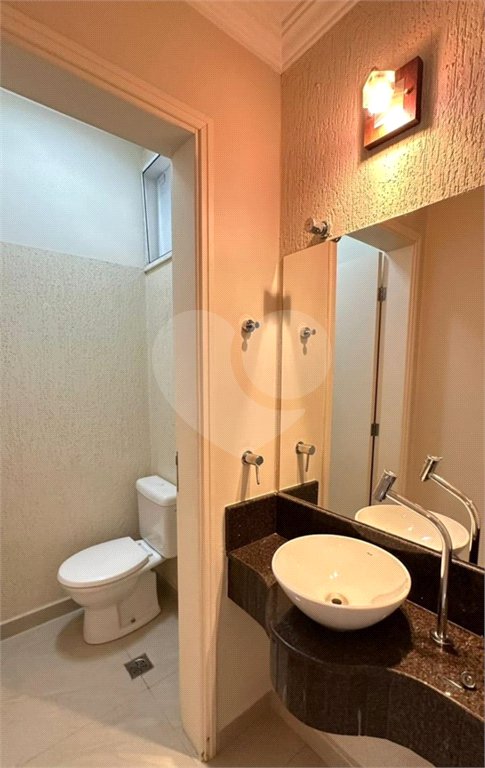 Indaiatuba- Villagio de Itaici- Venda - terreno 150,00 ms - construida 144, 15 ms - 3 dorms, 1 suite, sala, cozinha, wc - R$ 999.900,00 -Área de lazer conta com: Salão de festas - Piscina - Clube - Playground - Academia completamento bancário. Imóvel locado em setembro 2024, venda para investidor,