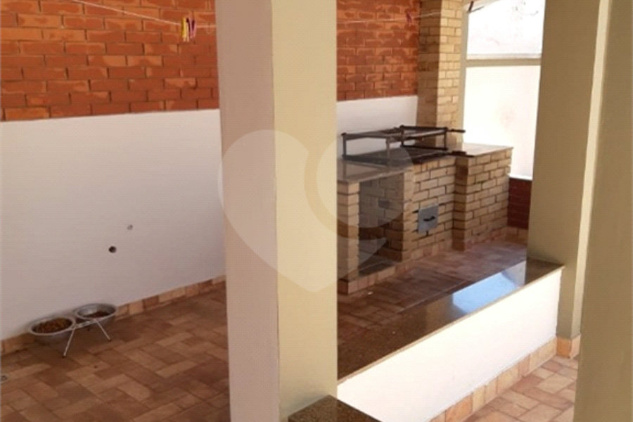 Sobrado à venda com 3 quartos, sendo 2 suítes, em Vila Paulicéia, São Paulo, SP