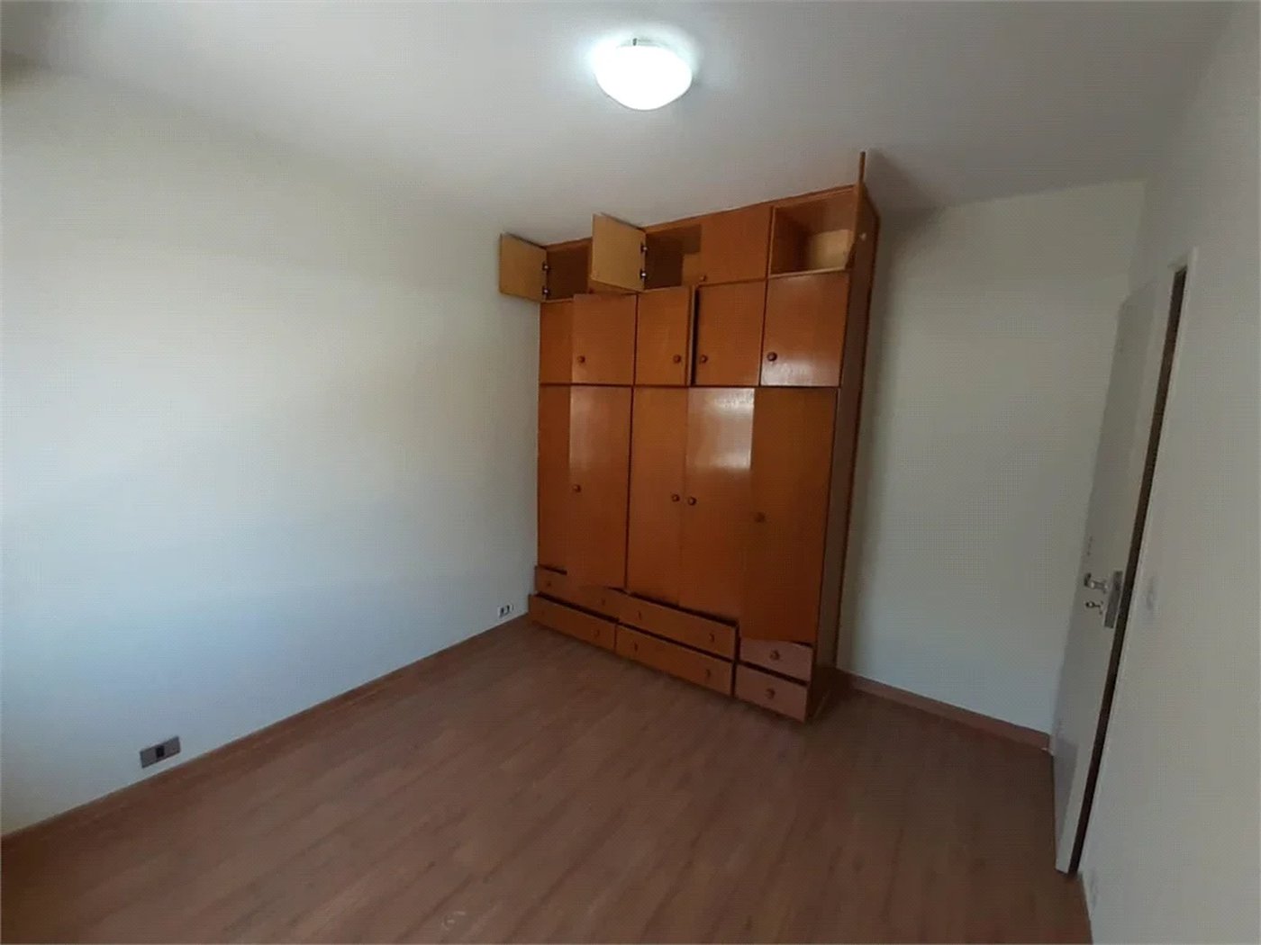 Sobrado à venda com 3 quartos, sendo 1 suíte, em Parque da Lapa, São Paulo, SP