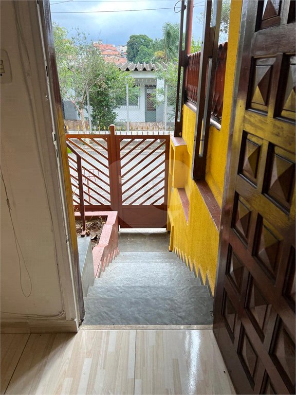Sobrado à venda com 5 quartos, sendo 2 suítes, em Vila Universitária, São Paulo, SP