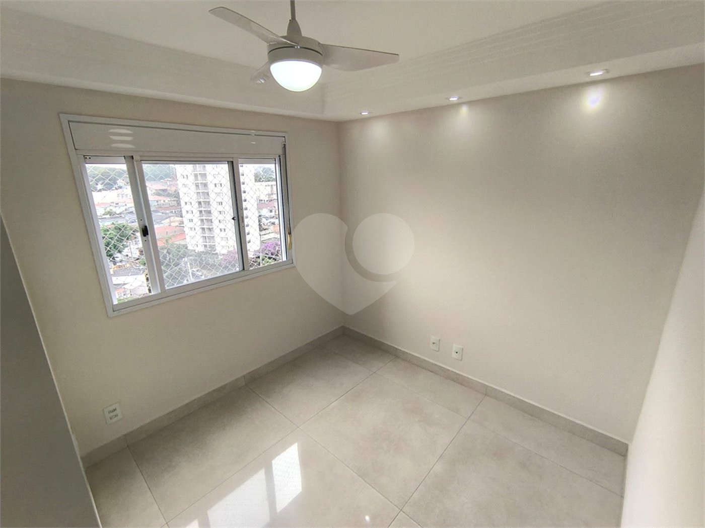 Apartamento à venda com 2 quartos, sendo 1 suíte, em Jardim Vazani, São Paulo, SP