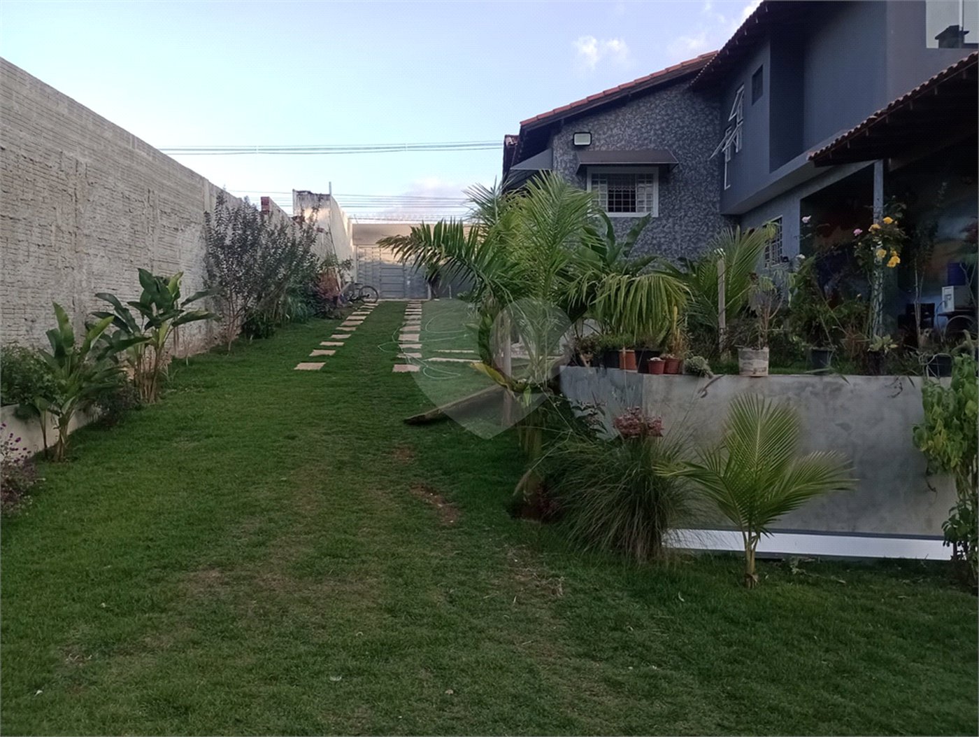 Chácara à venda com 5 quartos, sendo 1 suíte, em Jardim Marabá, Itapetininga, SP
