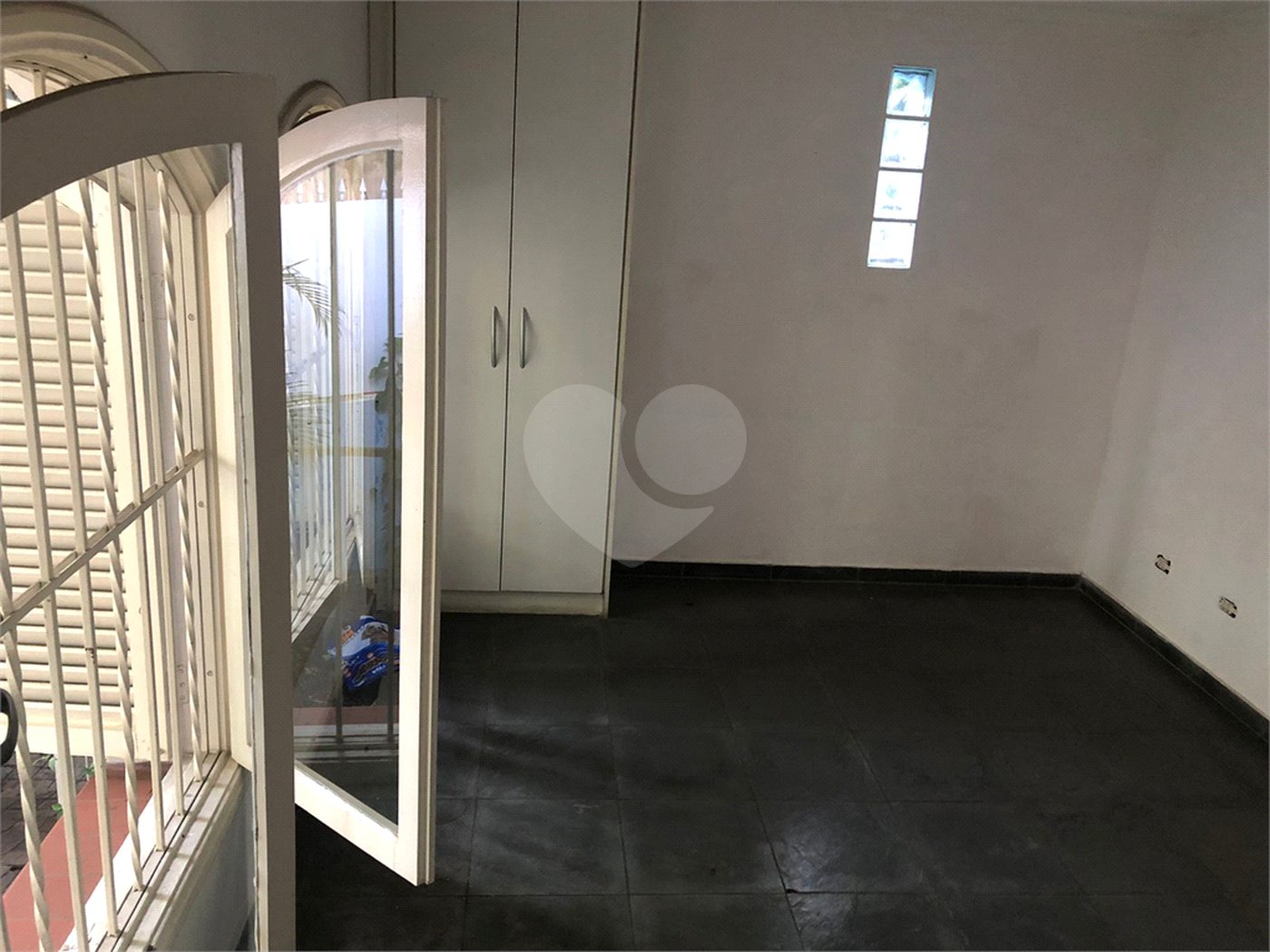 Casa Térrea à venda com 4 quartos, sendo 2 suítes, em Jardim das Bandeiras, São Paulo, SP