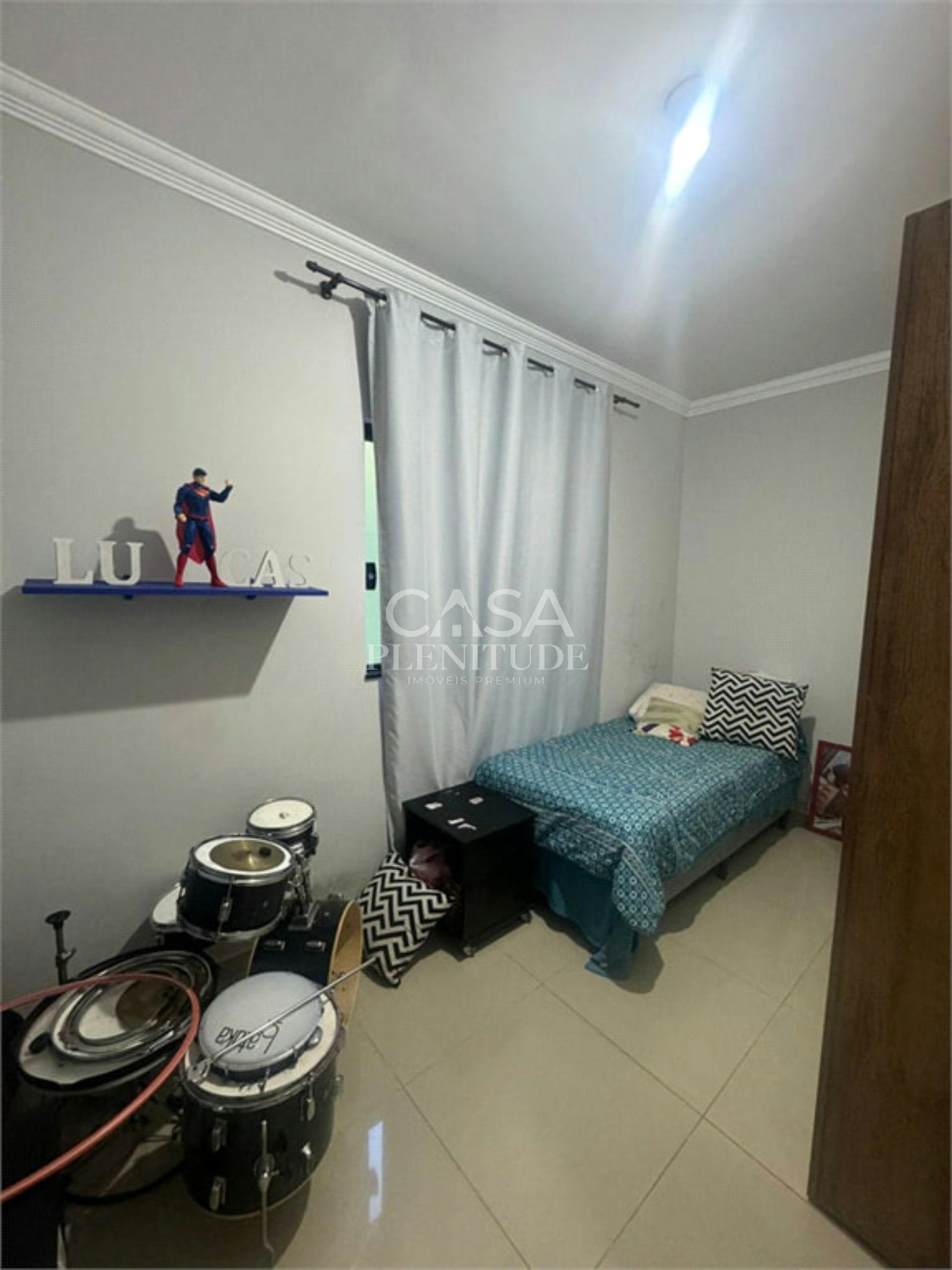 Casa à venda com 2 quartos, sendo 1 suíte, em Jardim Amalia, Sorocaba, SP