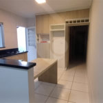 Casa à venda com 2 quartos em Vila Mazzei, Itapetininga, SP