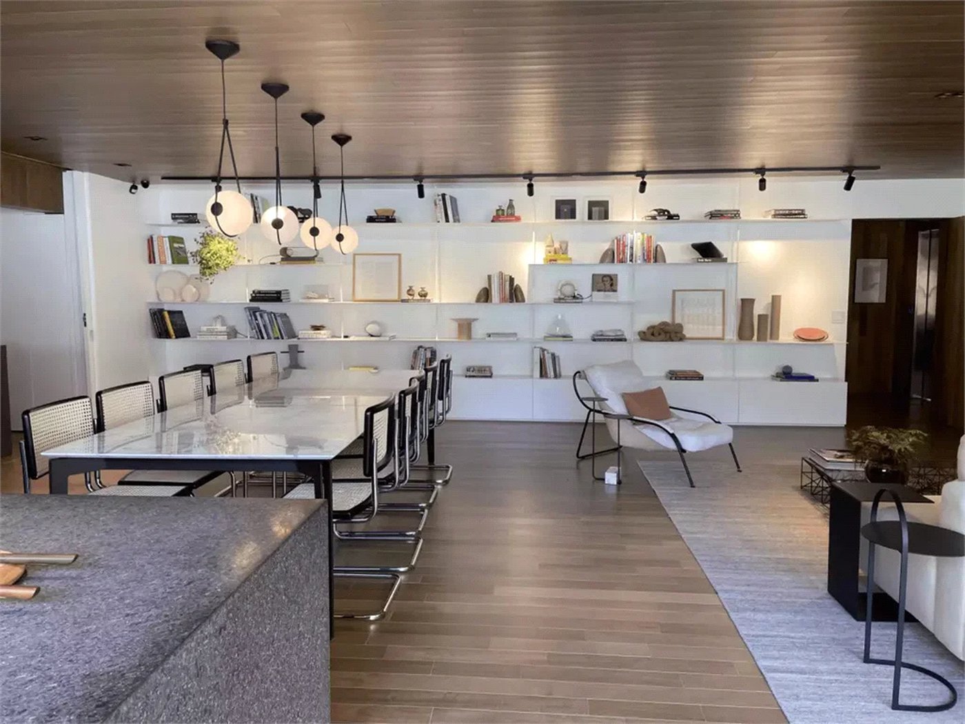 Apartamento à venda com 3 suítes em Brooklin Paulista, São Paulo, SP