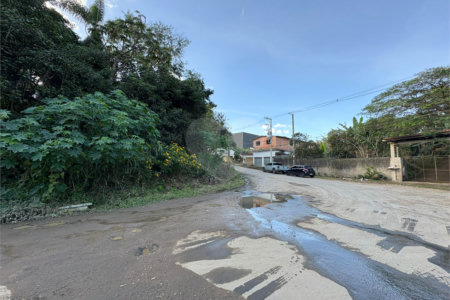 Área de Terra à venda em Parque Novo Horizonte, Itaquaquecetuba, SP