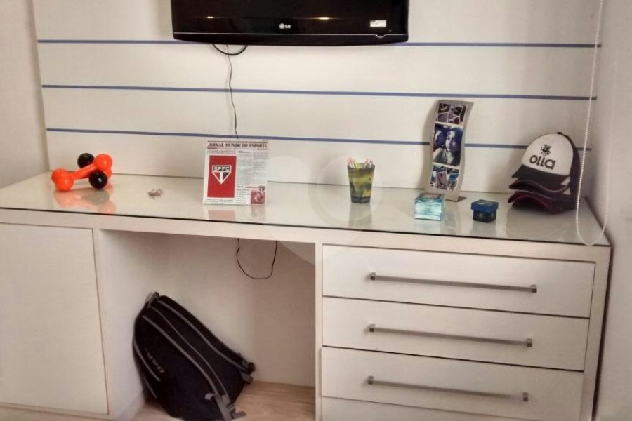 Sobrado à venda com 4 suítes em Tremembé, São Paulo, SP
