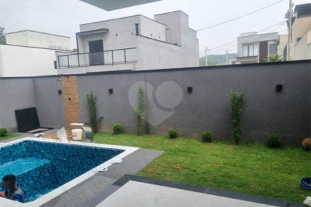 Casa à venda com 3 suítes no condomínio Mosaico Essence - Fase 2, Mogi das Cruzes - SP