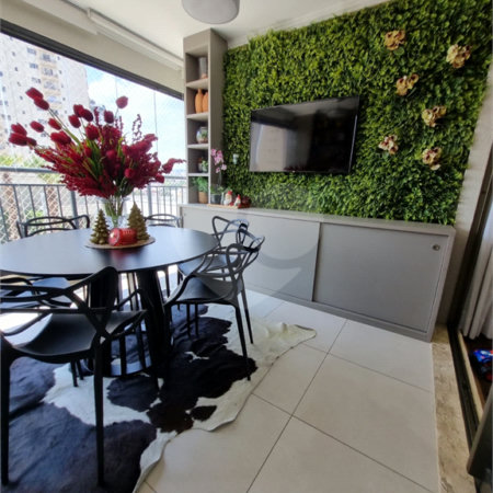 Apartamento à venda com 3 suítes em Santa Teresinha, São Paulo, SP