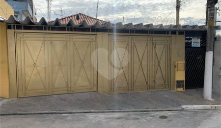 Casa Térrea à venda com 3 quartos, sendo 1 suíte,  em Horto, São Paulo, SP
