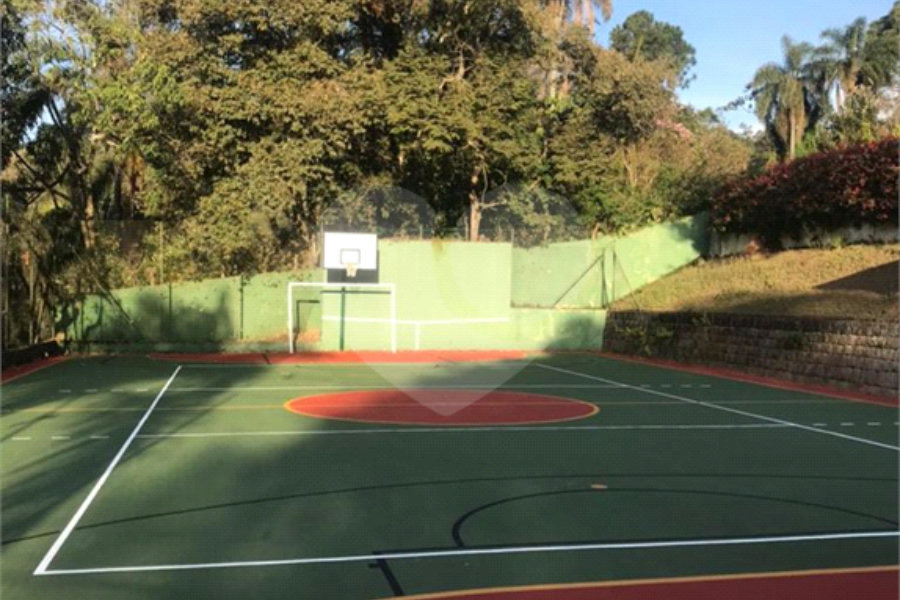 Casa à venda com 6 quartos, sendo 5 suítes, em Roseira, Mairiporã, SP