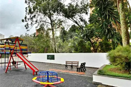 Apartamento à venda com 3 quartos, sendo 1 suíte, em Vila Andrade, São Paulo, SP