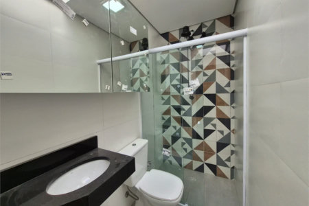 Sobrado à venda com 3 quartos, sendo 1 suíte, em Cidade dos Bandeirantes, São Paulo, SP
