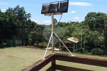 Casa à venda com 4 quartos, sendo 1 suíte, no condomínio Residencial Vale das Laranjeiras, Indaiatuba - SP