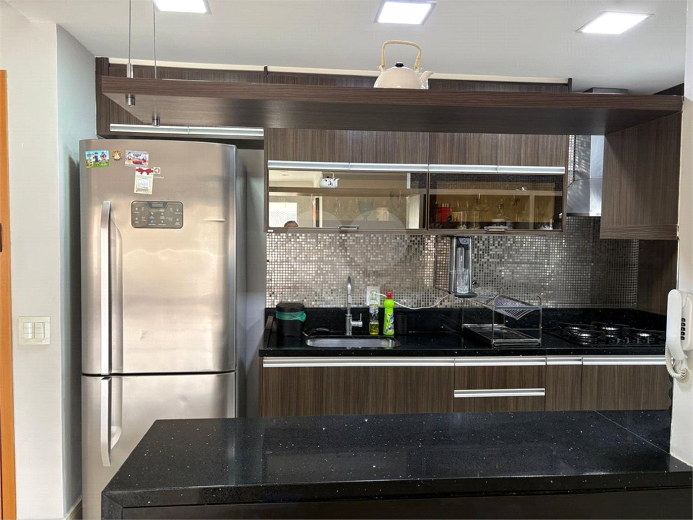 Apartamento à venda com 2 quartos, sendo 1 suíte,  em Vila Leonor, São Paulo, SP