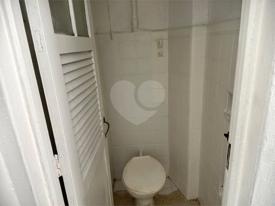 Apartamento à venda com 2 quartos, sendo 1 suíte, em Lagoa, Rio de Janeiro, RJ