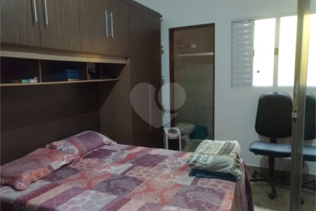 Casa Térrea à venda com 3 quartos, sendo 1 suíte, em Nova Cerejeira, Atibaia, SP