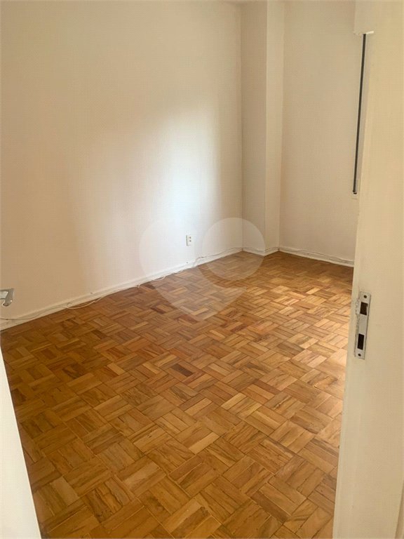 Apartamento à venda com 2 quartos em Vila Clementino, São Paulo, SP