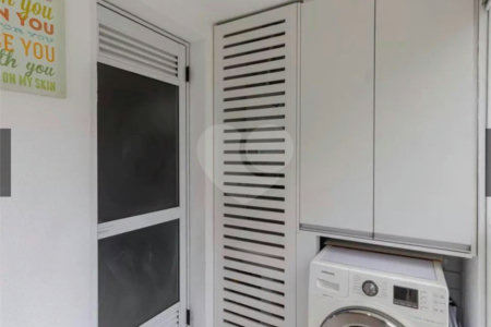 Apartamento à venda com 2 quartos, sendo 1 suíte,  em Vila Andrade, São Paulo, SP