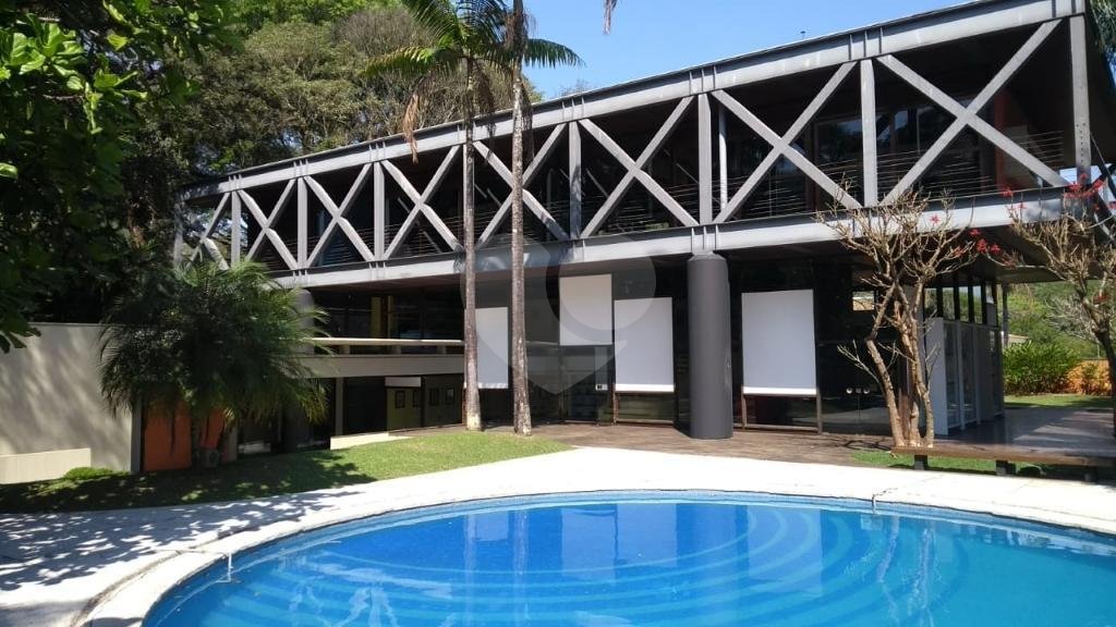 Casa à venda com 4 quartos, sendo 1 suíte, em Retiro Morumbi, São Paulo, SP
